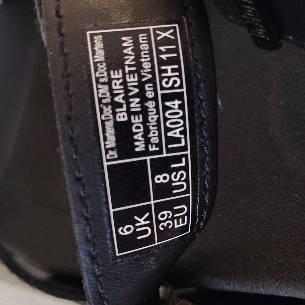 Dr. Martens Blaire Platform Strap Sandals. Size 8 - Picture 15 of 16